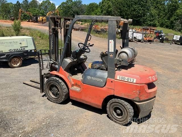 Toyota 7FGU32 Sonstige Baumaschinen