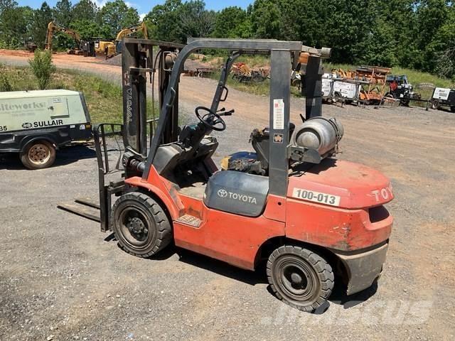 Toyota 7FGU32 Sonstige Baumaschinen