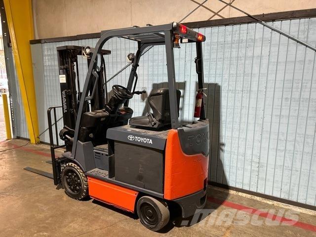 Toyota 8FBCU25 Elektro Stapler