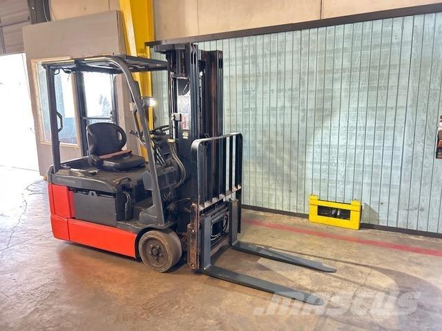 Toyota 8FBE20U Elektro Stapler