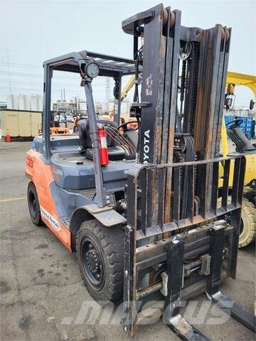 Toyota 8FD35U Andere Gabelstapler