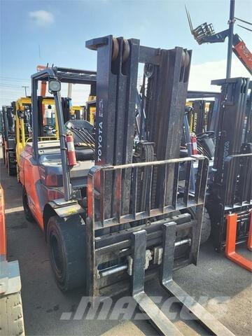 Toyota 8FD45U Andere Gabelstapler