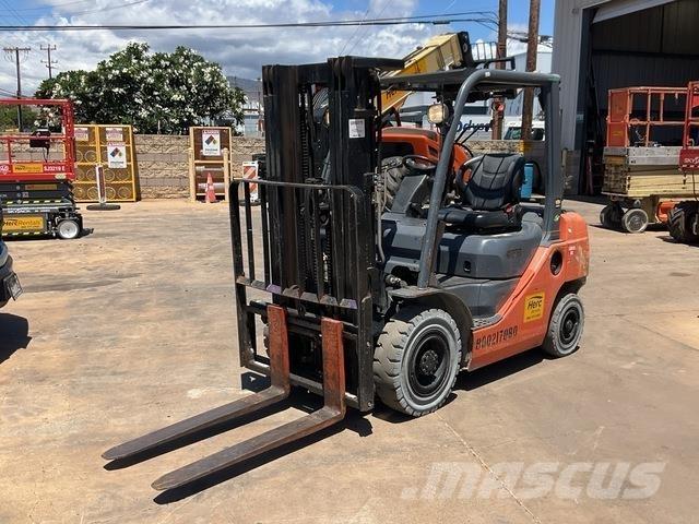 Toyota 8FGU25 Andere Gabelstapler