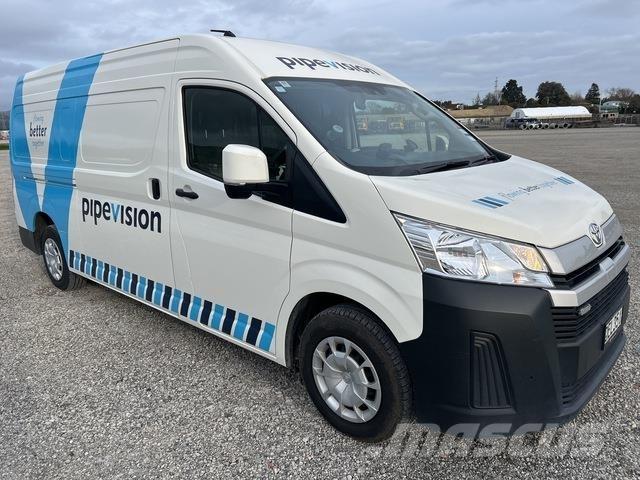 Toyota HiAce Lieferwagen