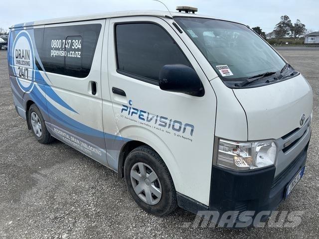 Toyota HiAce Lieferwagen