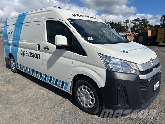 Toyota HiAce Lieferwagen