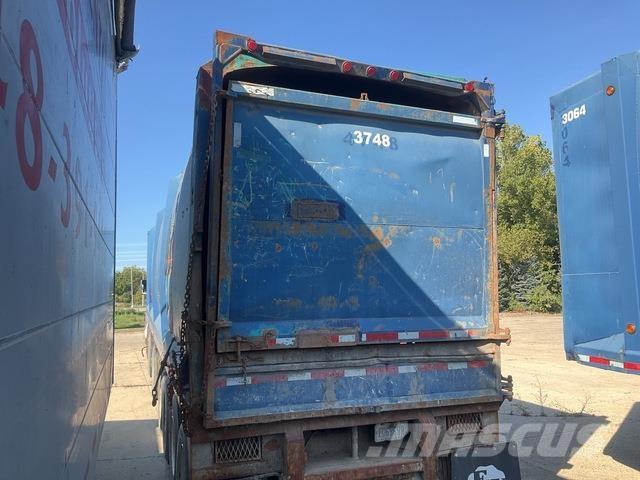 Universal  Schubbodenauflieger