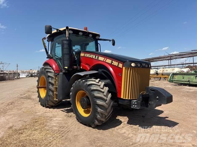 Versatile 260 Traktoren