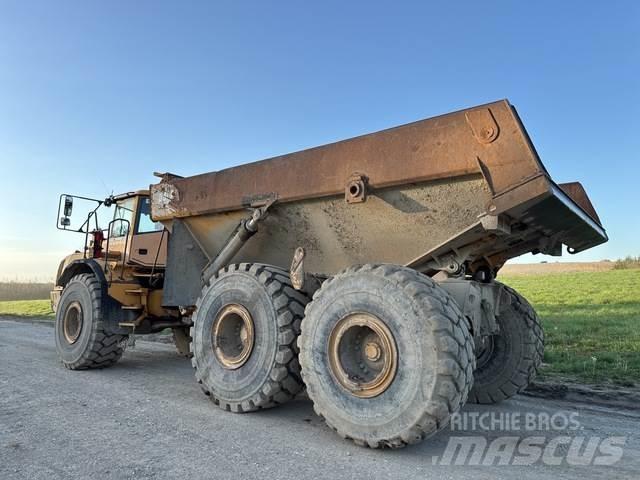 Volvo A40E Dumper - Knickgelenk
