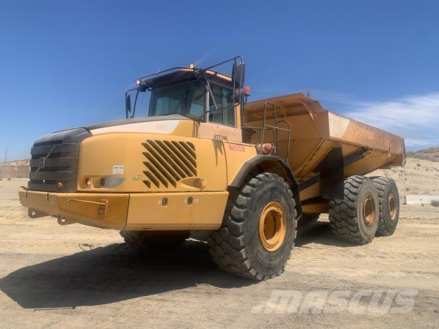 Volvo A40E Dumper - Knickgelenk