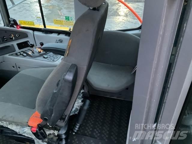 Volvo A40G Dumper - Knickgelenk