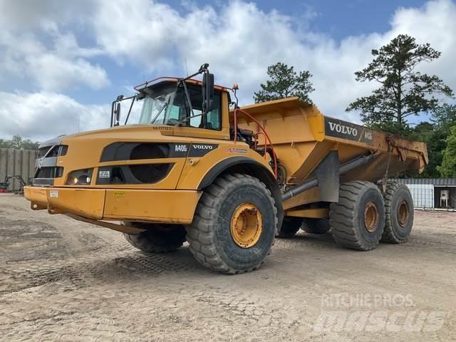 Volvo A40G Dumper - Knickgelenk