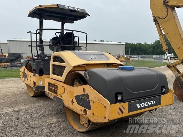 Volvo DD110B Tandemwalzen