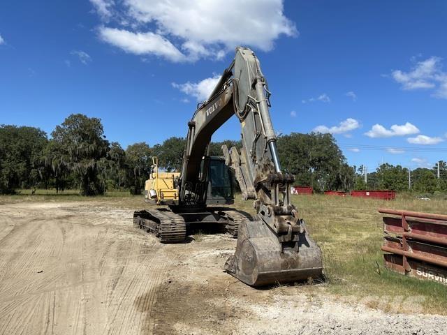Volvo EC300DL Raupenbagger