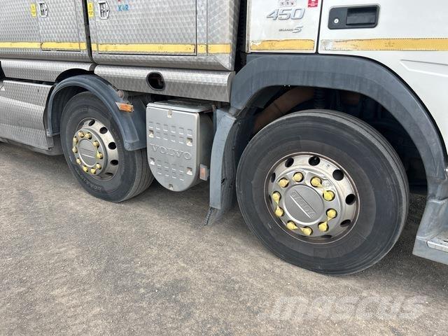 Volvo FM11 Saug- und Druckwagen