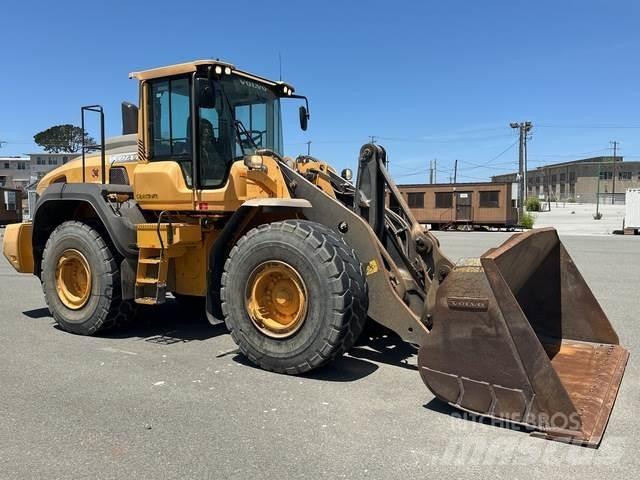 Volvo L120H Radlader