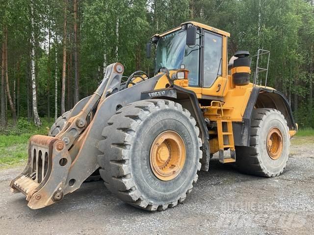 Volvo L220 F Radlader