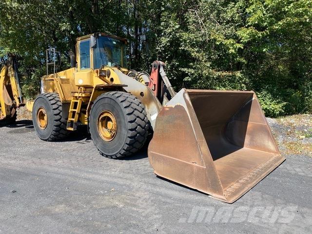 Volvo L220E Radlader