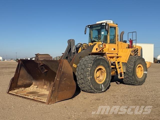 Volvo L220E Radlader