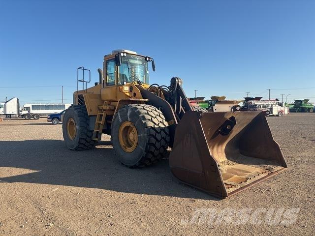 Volvo L220E Radlader