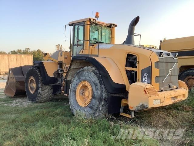 Volvo L250G Radlader