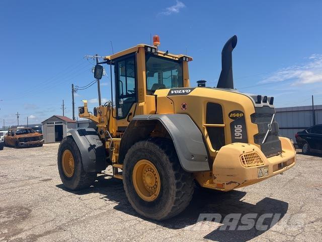 Volvo L90G Radlader