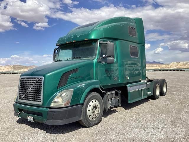 Volvo VNL Sattelzugmaschinen