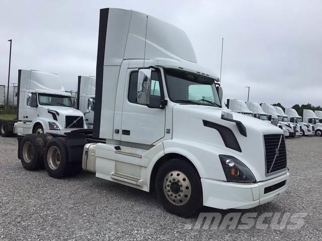 Volvo VNL Sattelzugmaschinen