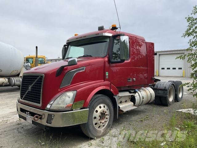 Volvo VNL Sattelzugmaschinen