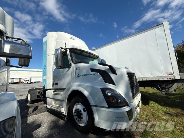 Volvo VNL Sattelzugmaschinen