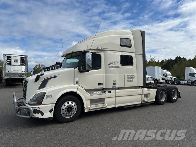 Volvo VNL 780 Sattelzugmaschinen