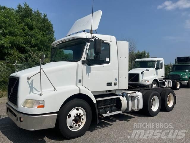 Volvo VNM Sattelzugmaschinen