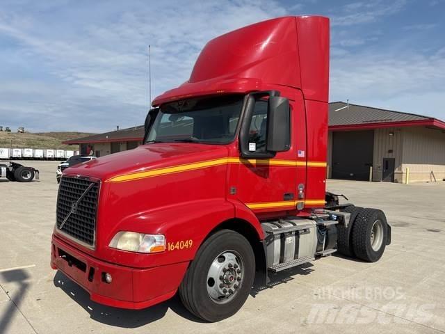 Volvo VNM Sattelzugmaschinen