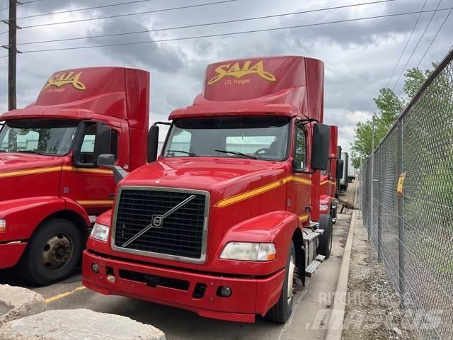 Volvo VNM Sattelzugmaschinen