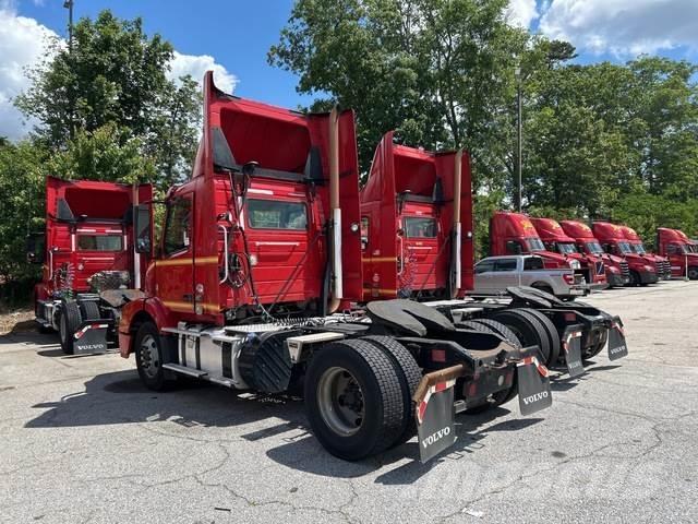 Volvo VNM Sattelzugmaschinen
