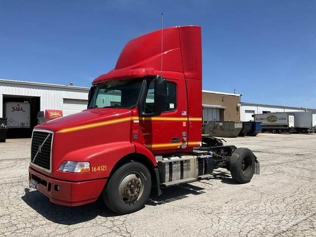 Volvo VNM Sattelzugmaschinen