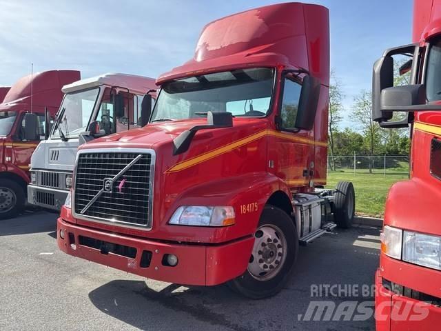 Volvo VNM Sattelzugmaschinen