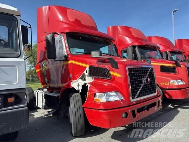 Volvo VNM Sattelzugmaschinen