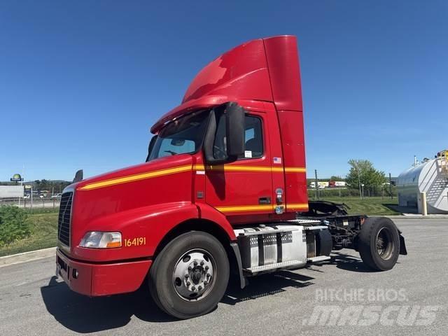 Volvo VNM Sattelzugmaschinen