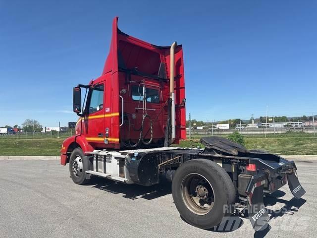 Volvo VNM Sattelzugmaschinen