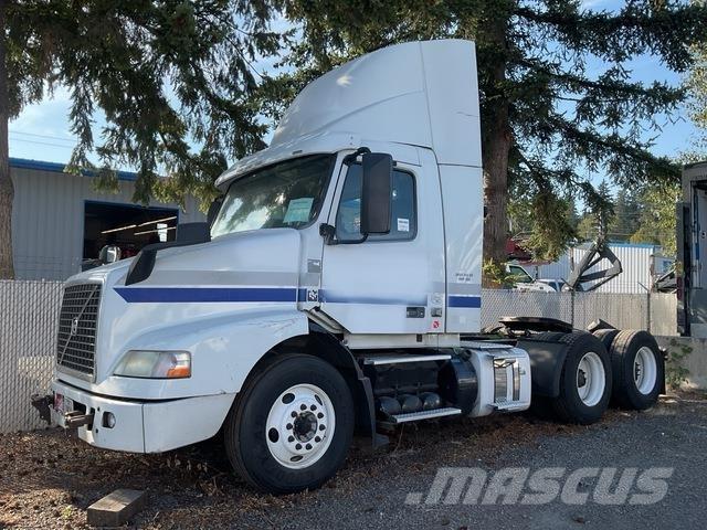 Volvo VNM Sattelzugmaschinen