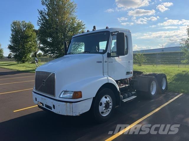 Volvo VNM Sattelzugmaschinen