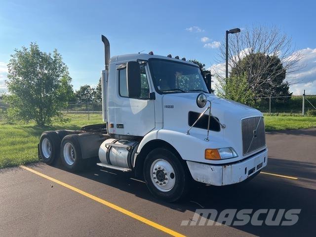 Volvo VNM Sattelzugmaschinen