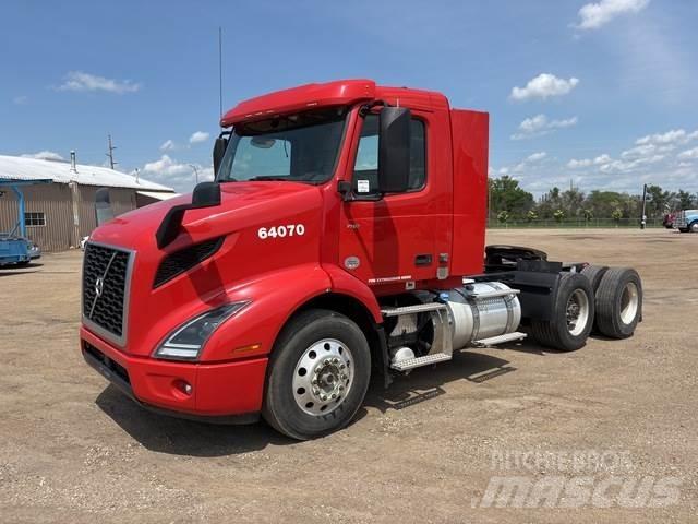 Volvo VNR Sattelzugmaschinen