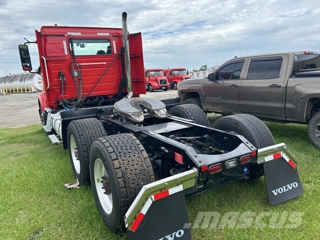 Volvo VNR Sattelzugmaschinen