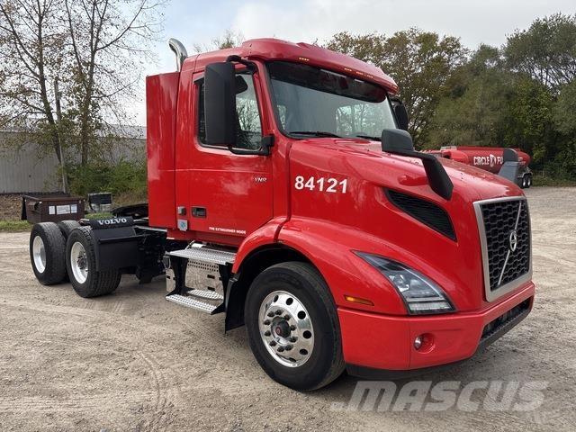 Volvo VNR Sattelzugmaschinen