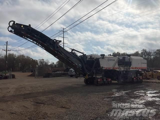 Wirtgen W250 Asphaltfräsen