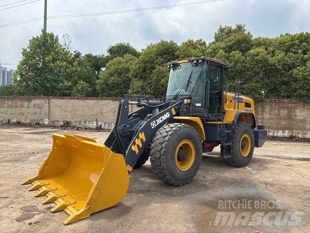 XCMG 938U Radlader