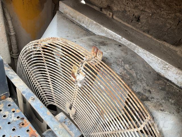 XCMG XE900D Raupenbagger