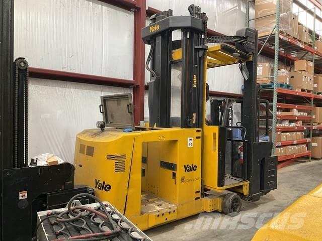 Yale NTA030SB Mittelhub-Kommissionierer